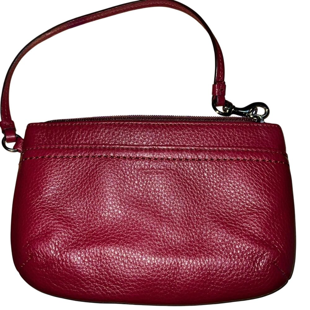 Coach Vintage Burgundy Pebbled Leather Park Medium Wristlet Wallet F51683 EUC